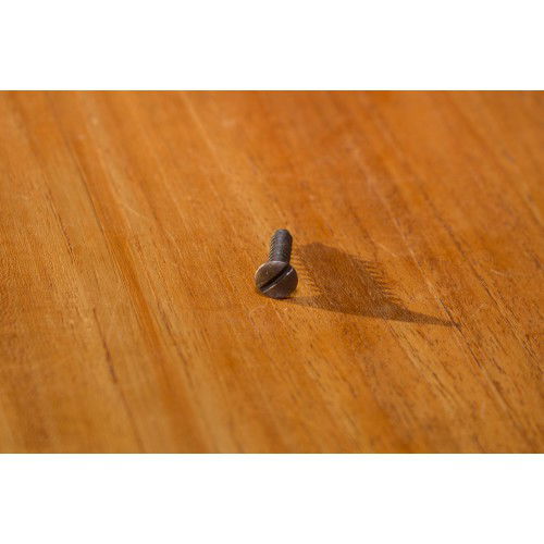 1x Schlitzschraube für Holz mit Linsenkopf, Stahl, patiniert (4,0 x 20)