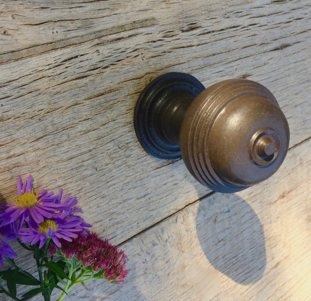 Türknauf mit Rosette, feststehend Eisen, Braun H5,4 x B5,4 cm