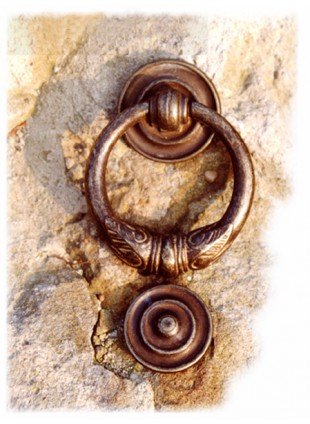 Türklopfer mit Ring, wie Toskana antik, für die Haustür, Türbeschläge Messing